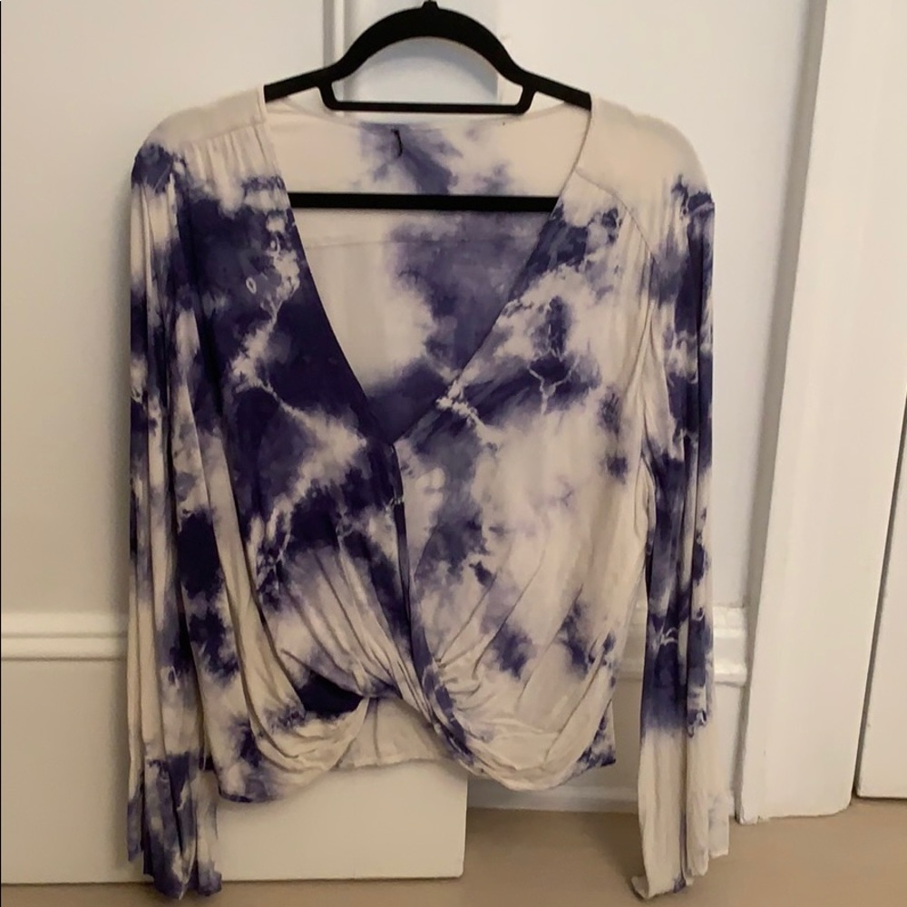 Long sleeve shirt